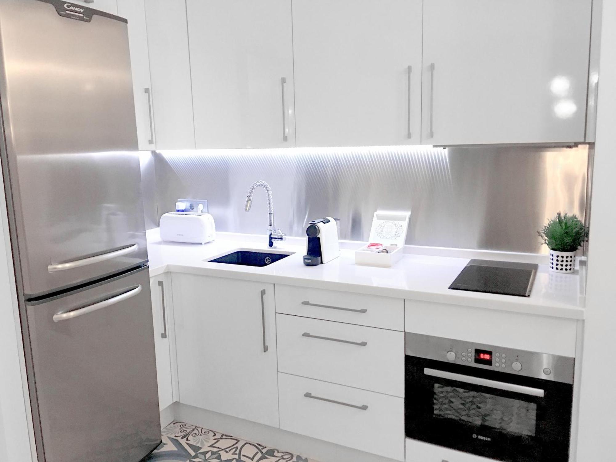 Appartement The White Rock Private Access To The Torremolinos