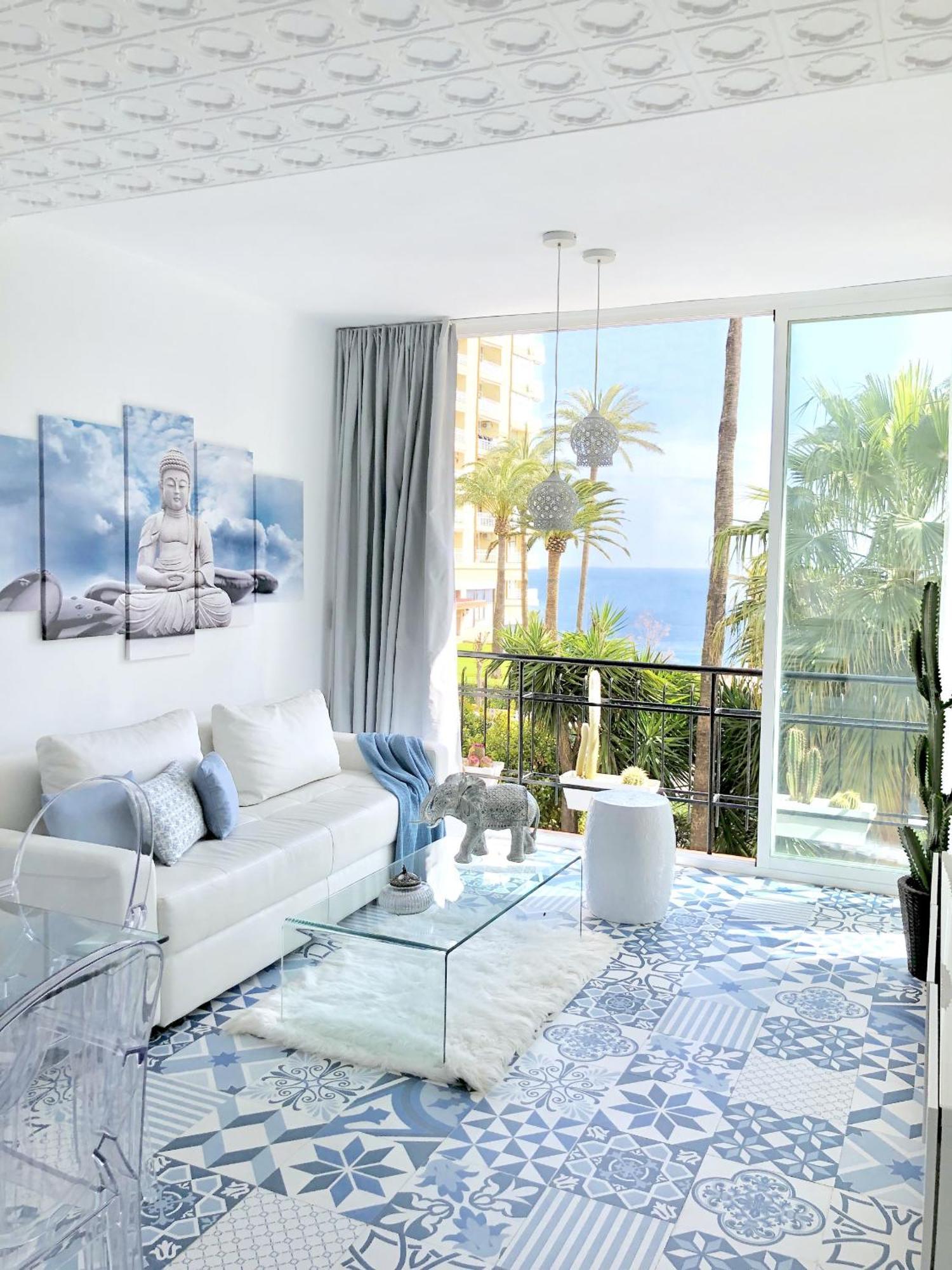 Appartement The White Rock Private Access To The